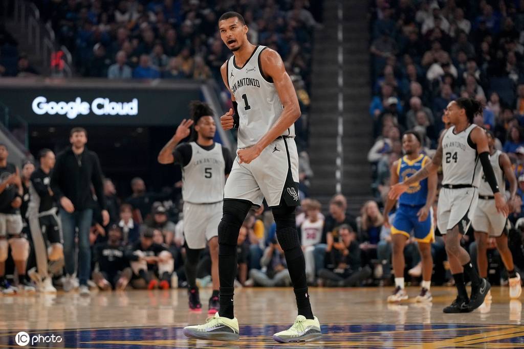 MVP正名战!文班的回应:出战29分钟 22中16爆砍41+18